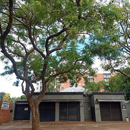 Accommodation@Park1285 พริทอเรีย ภายนอก รูปภาพ